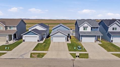 1150 Highland Lane W West Fargo ND 58078