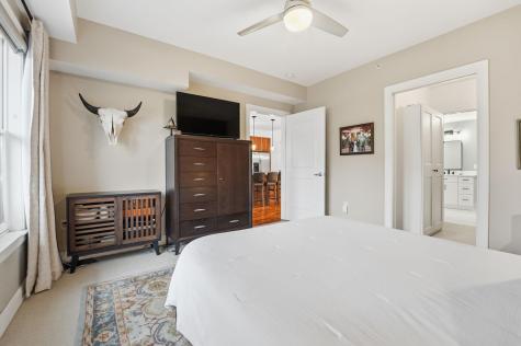 1060 Grand Avenue Saint Paul MN 55105