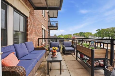 1060 Grand Avenue Saint Paul MN 55105