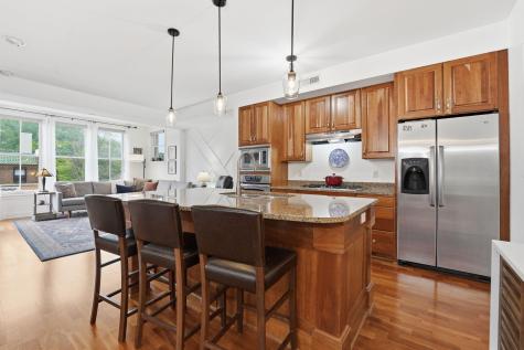 1060 Grand Avenue Saint Paul MN 55105