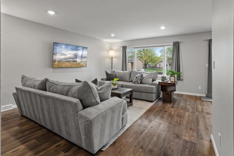 1437 E Gateway Circle S Fargo ND 58103