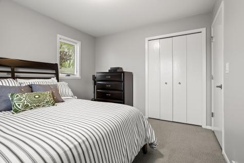 1437 E Gateway Circle S Fargo ND 58103