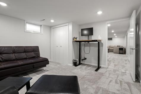 1437 E Gateway Circle S Fargo ND 58103