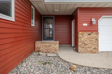 1437 E Gateway Circle S Fargo ND 58103