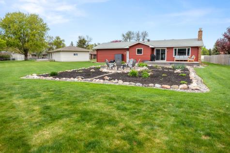 1437 E Gateway Circle S Fargo ND 58103