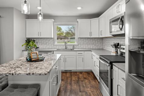 1437 E Gateway Circle S Fargo ND 58103