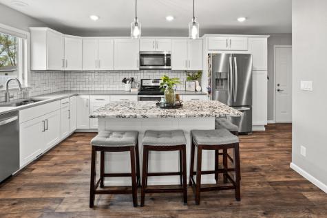1437 E Gateway Circle S Fargo ND 58103