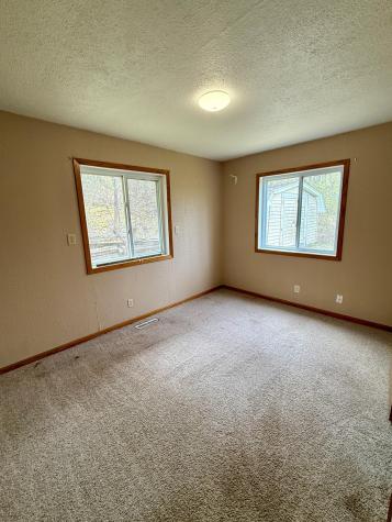 622 Valley Avenue SE Valley City ND 58072