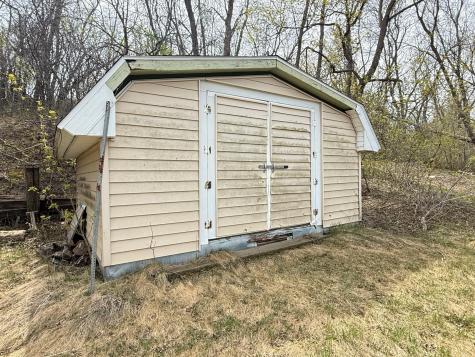 622 Valley Avenue SE Valley City ND 58072