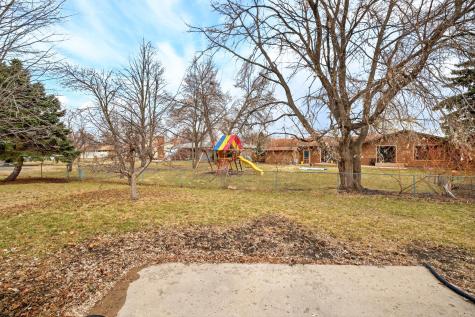 3525 Longfellow Road N Fargo ND 58102