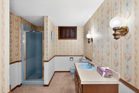 3525 Longfellow Road N Fargo ND 58102