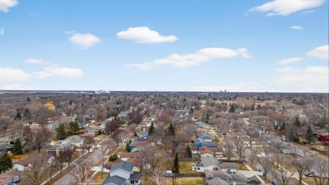 3525 Longfellow Road N Fargo ND 58102
