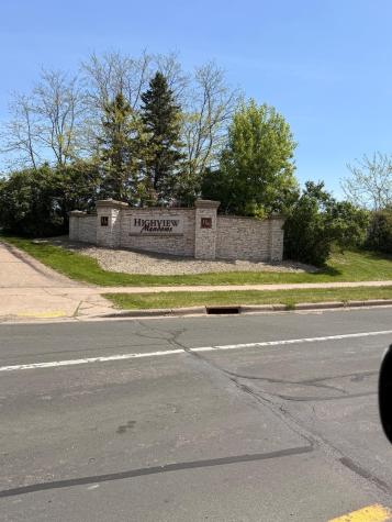 2711 Hilltop Lane River Falls WI 54022