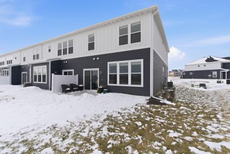 17922 Genoa Drive Lakeville MN 55024