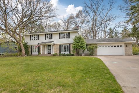 1736 Woodland Road Saint Cloud MN 56304