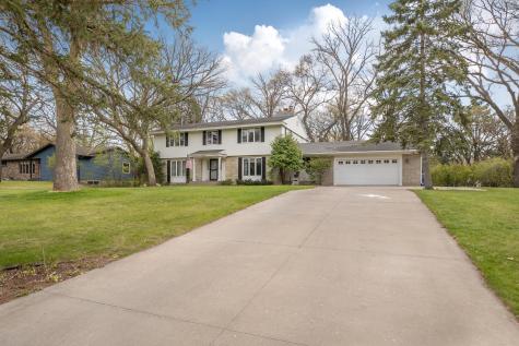 1736 Woodland Road Saint Cloud MN 56304