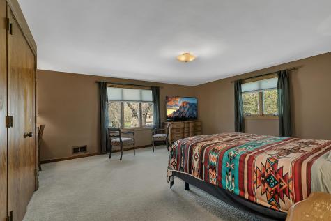 1736 Woodland Road Saint Cloud MN 56304