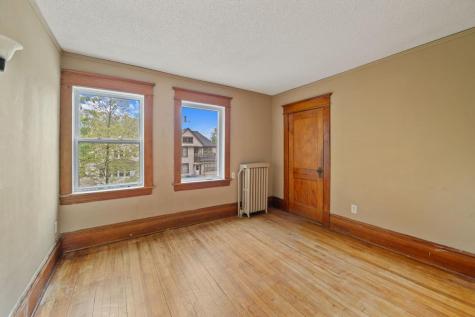 985 5th Street E Saint Paul MN 55106