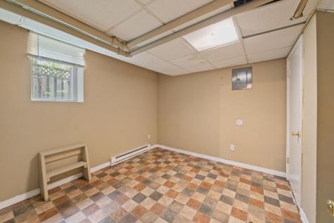 985 5th Street E Saint Paul MN 55106