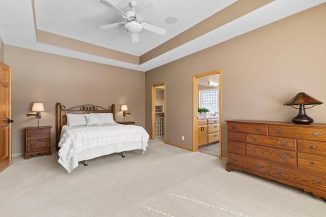 8175 Pristine Pine Trail Eden Prairie MN 55347