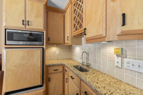 8175 Pristine Pine Trail Eden Prairie MN 55347