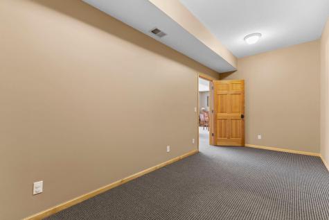 8175 Pristine Pine Trail Eden Prairie MN 55347