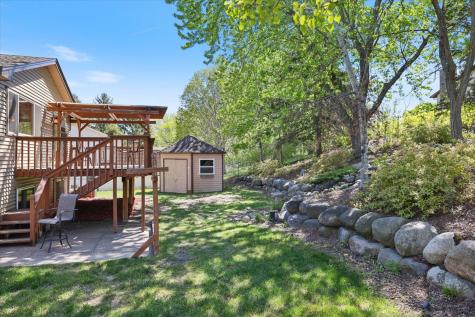 10365 Buckingham Drive Eden Prairie MN 55347