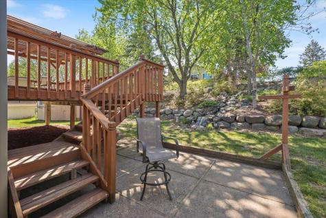 10365 Buckingham Drive Eden Prairie MN 55347