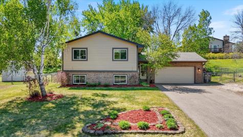 10365 Buckingham Drive Eden Prairie MN 55347