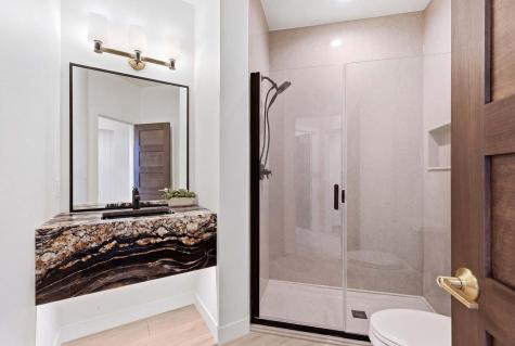 6440 Sun Valley Boulevard Horace ND 58047