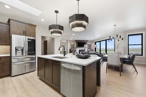 6440 Sun Valley Boulevard Horace ND 58047