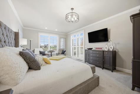 819 Rania Way W West Fargo ND 58078