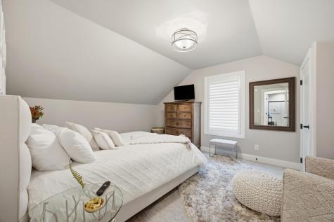 819 Rania Way W West Fargo ND 58078