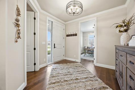 819 Rania Way W West Fargo ND 58078