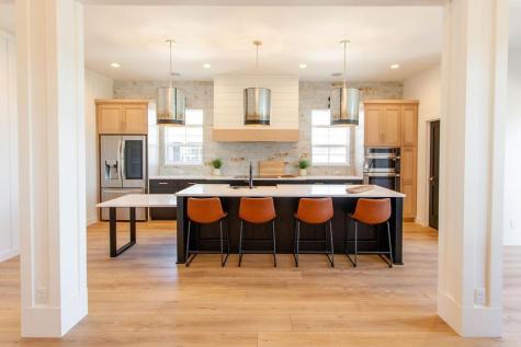 819 Rania Way W West Fargo ND 58078