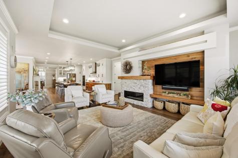 819 Rania Way W West Fargo ND 58078