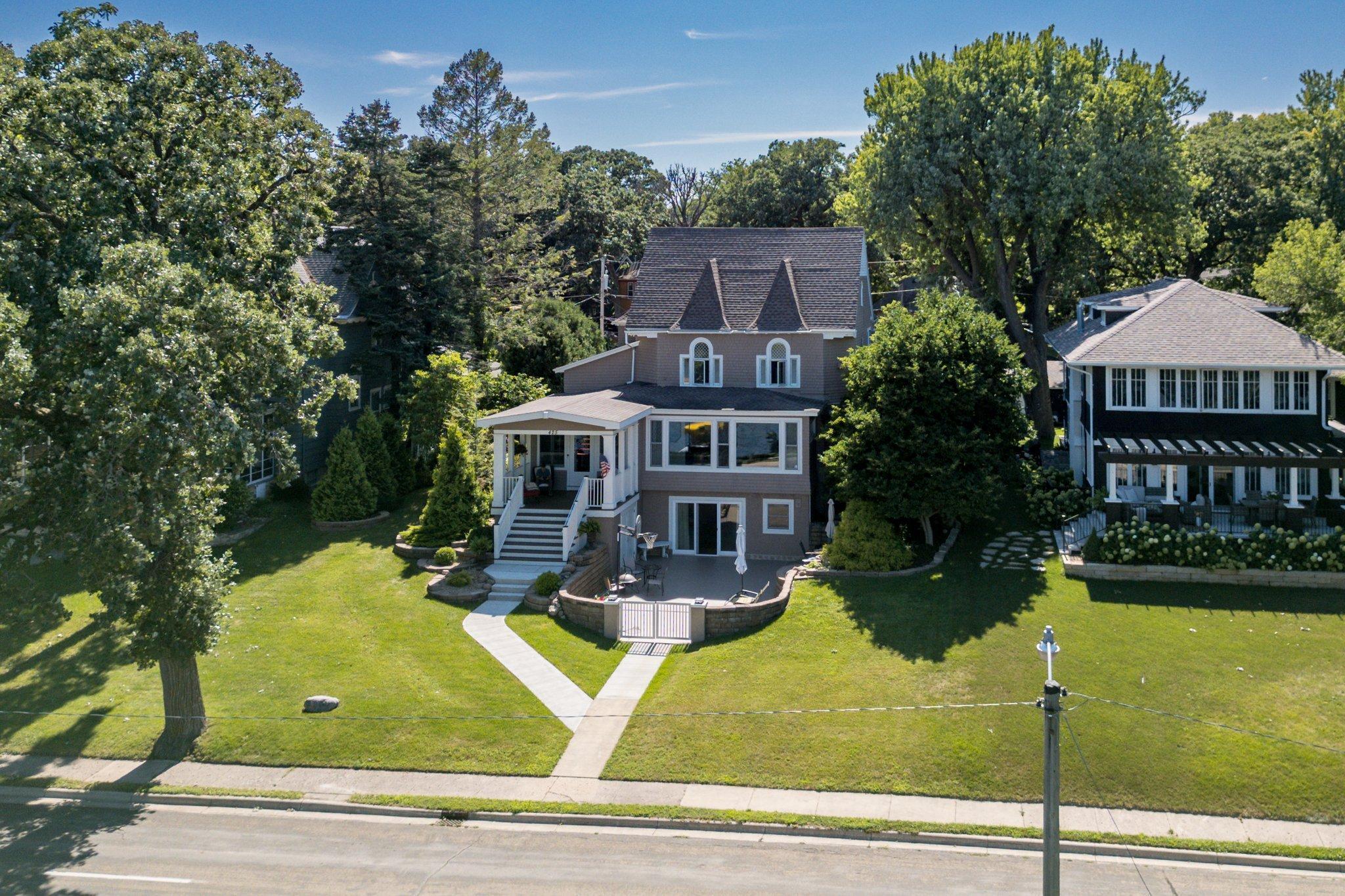 425 Lakeview Boulevard Albert Lea MN 56007