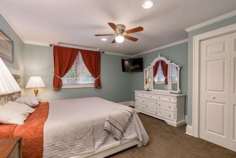 425 Lakeview Boulevard Albert Lea MN 56007