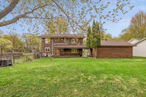 579 County Road B E Maplewood MN 55117