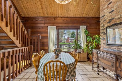 579 County Road B E Maplewood MN 55117