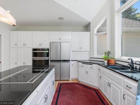 4085 Everest Lane N Plymouth MN 55446