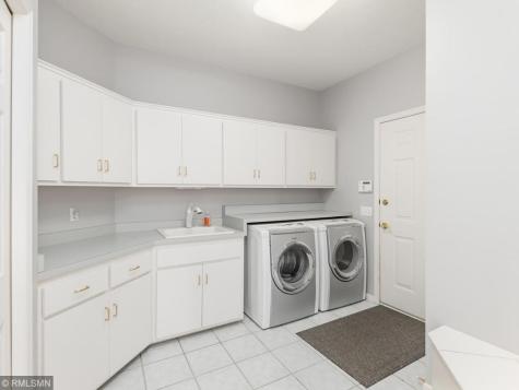 4085 Everest Lane N Plymouth MN 55446