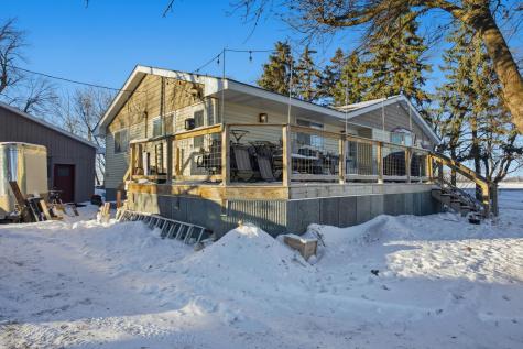 5287 40th Street N Moorhead MN 56560