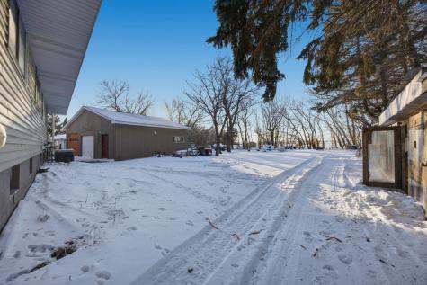 5287 40th Street N Moorhead MN 56560