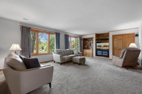 10791 Alberton Way Inver Grove Heights MN 55077