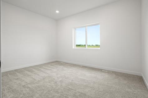 2515 38th Avenue S Moorhead MN 56560