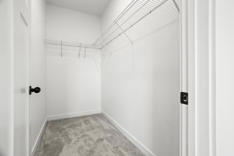 2515 38th Avenue S Moorhead MN 56560