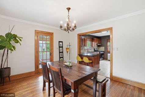 1665 Victoria Street N Saint Paul MN 55117