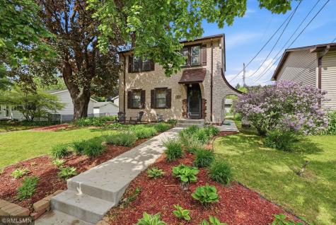 1665 Victoria Street N Saint Paul MN 55117