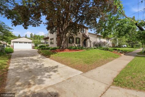 1665 Victoria Street N Saint Paul MN 55117